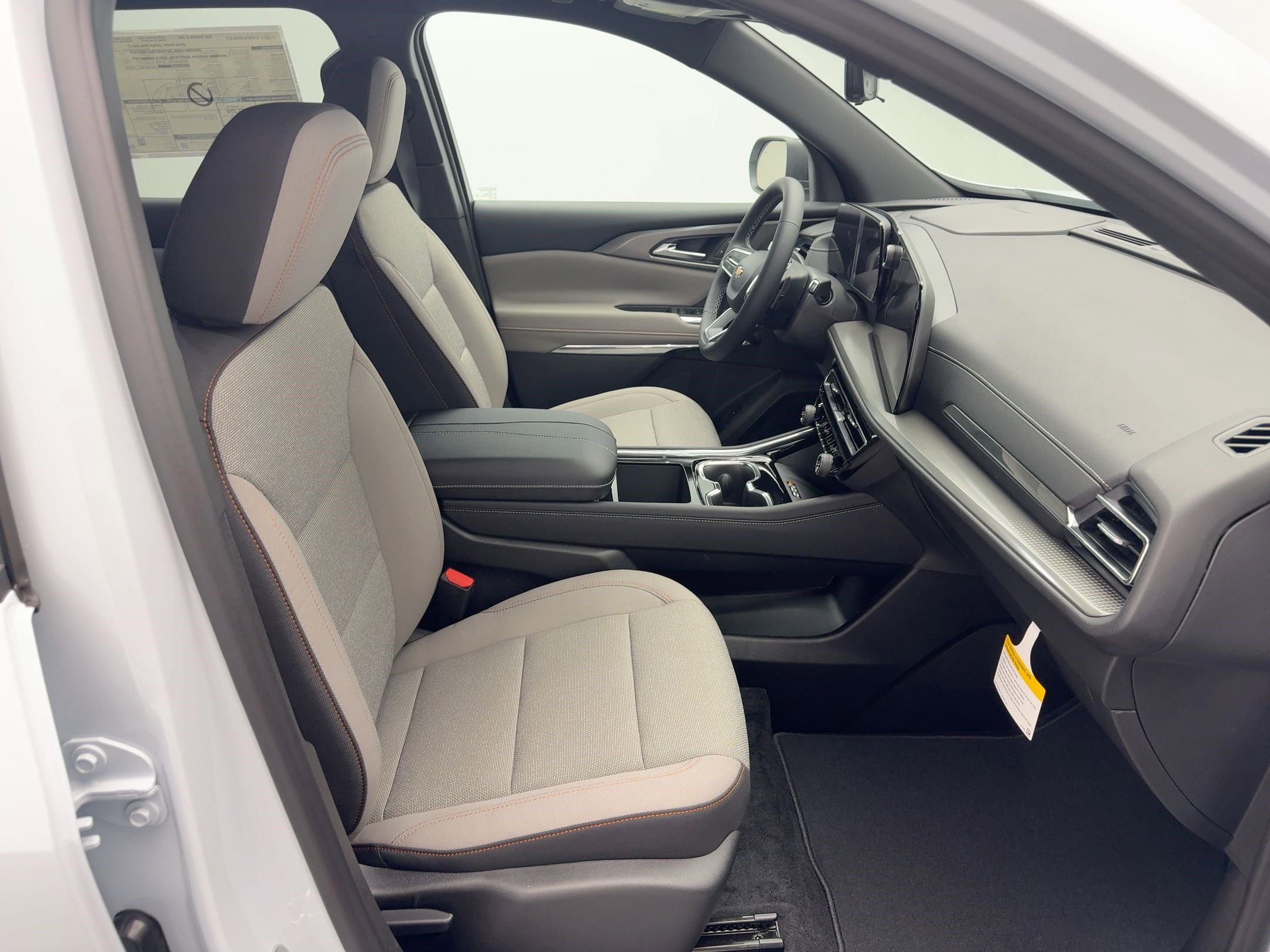 New 2026 Chevrolet Traverse LT w/ Driver Confidence Package image 25