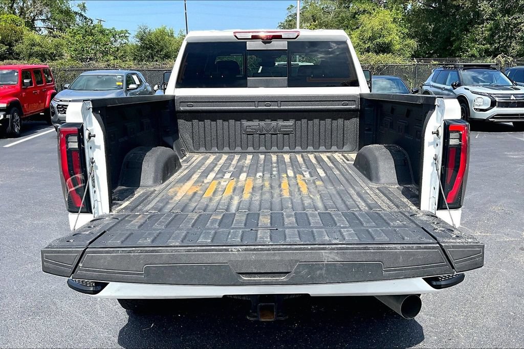 Used 2026 GMC Sierra 2500 AT4 w/ AT4 Premium Plus Package AWD/4WD image 7