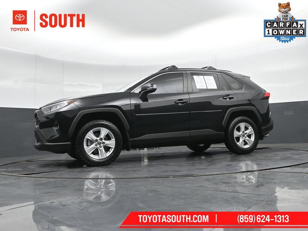 Used 2021 Toyota RAV4 XLE w/ Convenience Package image 37