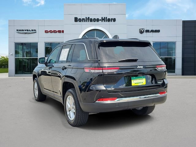 Used 2026 Jeep Grand Cherokee Laredo X RWD image 3
