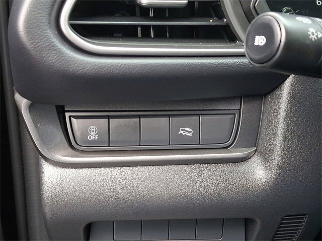 Used 2022 MAZDA CX-30 AWD 2.5 S w/ Select Package image 27