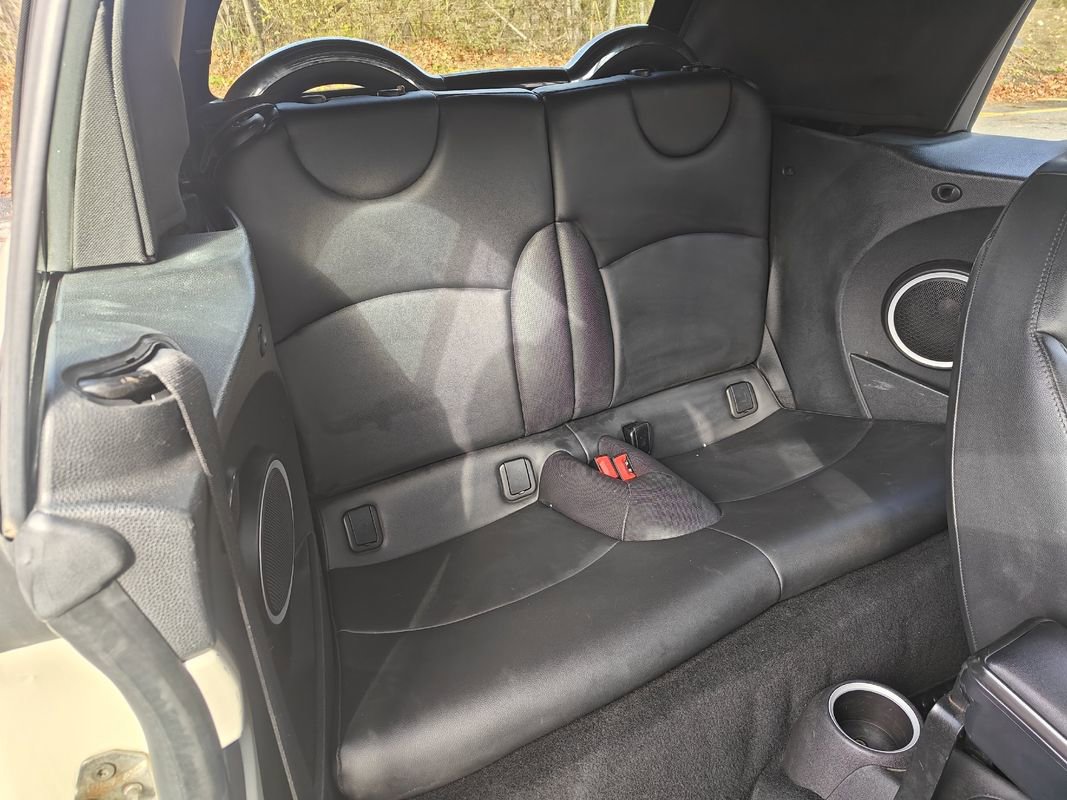 Used 2014 MINI Cooper S FWD image 16