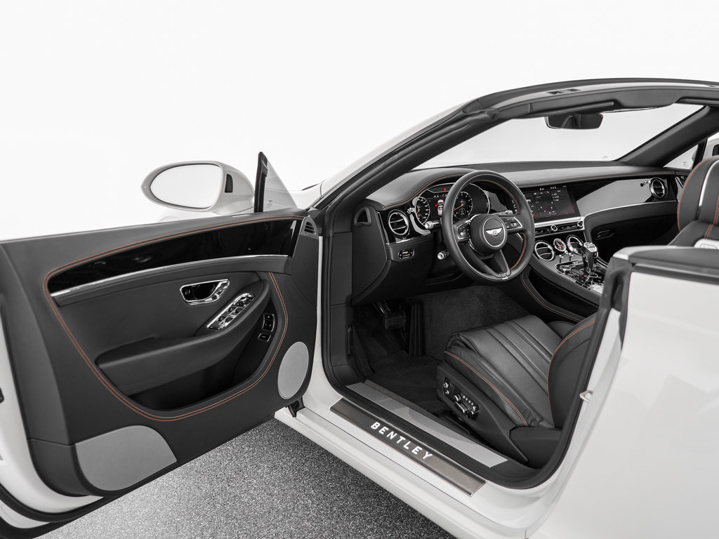 Used 2023 Bentley Continental GT V8 AWD/4WD image 14