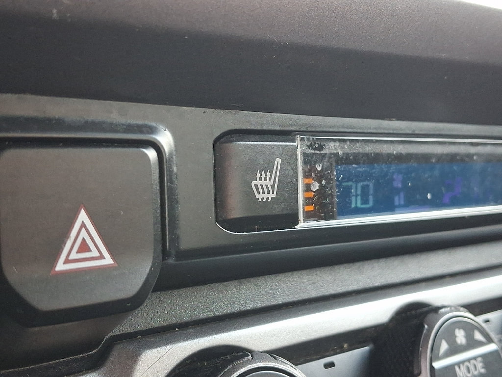 Used 2020 Toyota Tacoma Limited AWD/4WD image 26