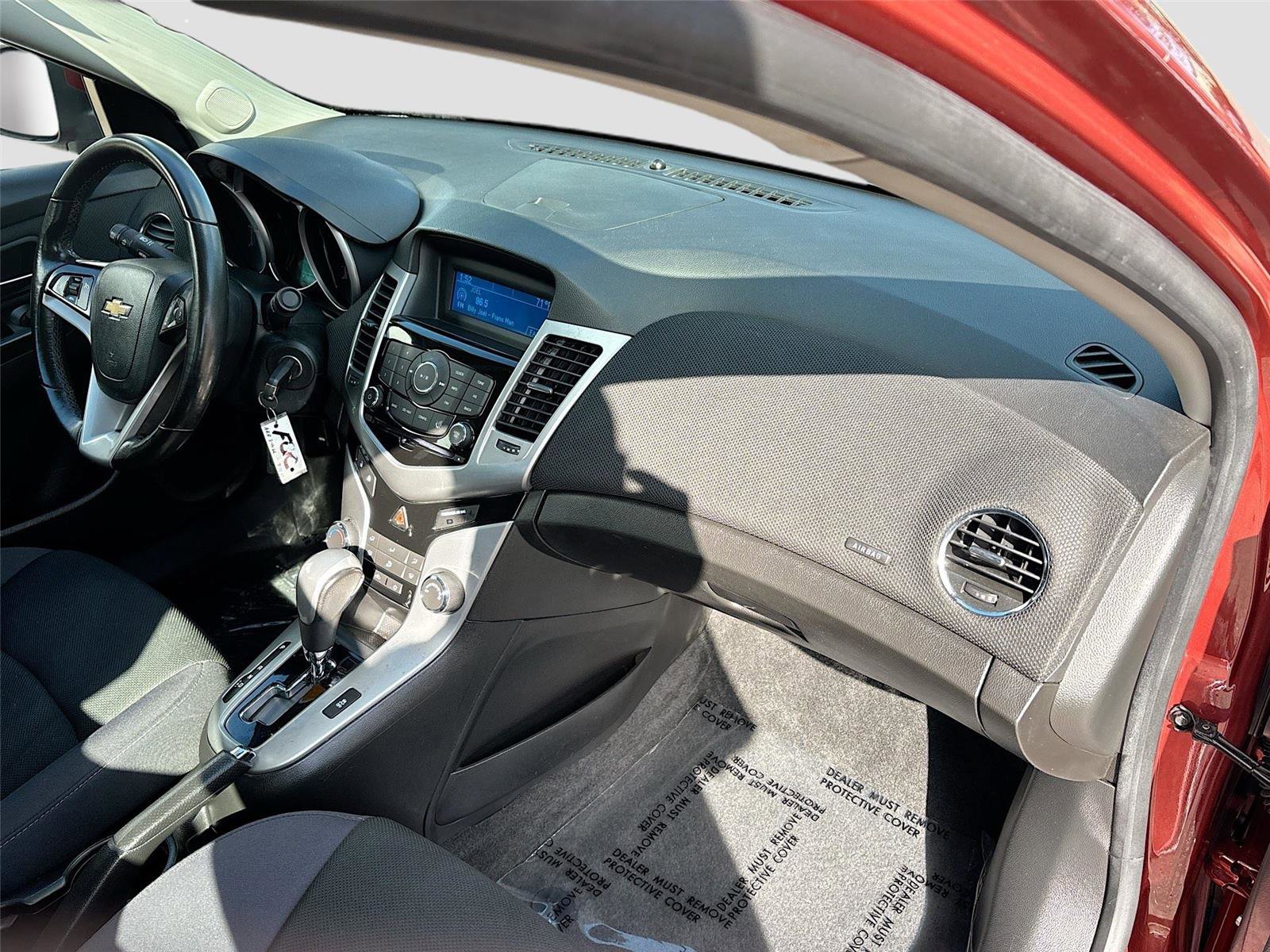 Used 2013 Chevrolet Cruze LT FWD image 28