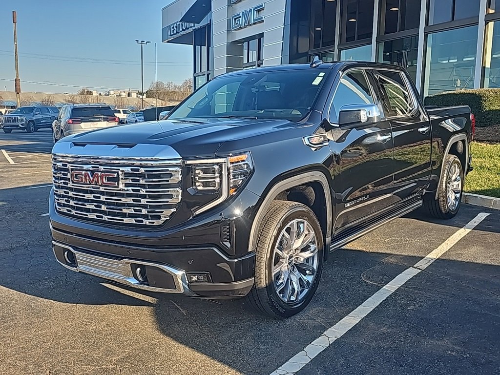New 2025 GMC Sierra 1500 Denali image 3