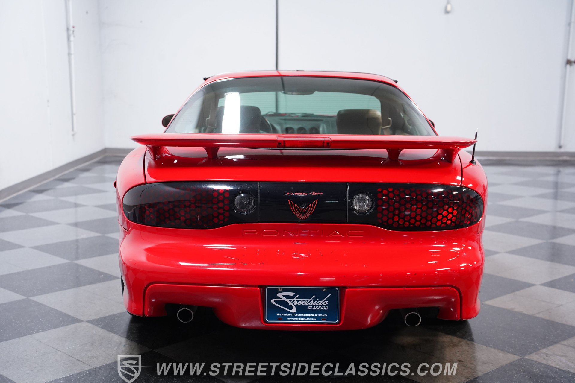 Used 2001 Pontiac Firebird Formula w/ Protection Group RWD image 9