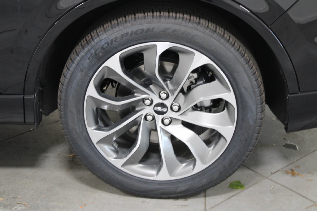 New 2026 Lincoln Aviator 2WD image 17