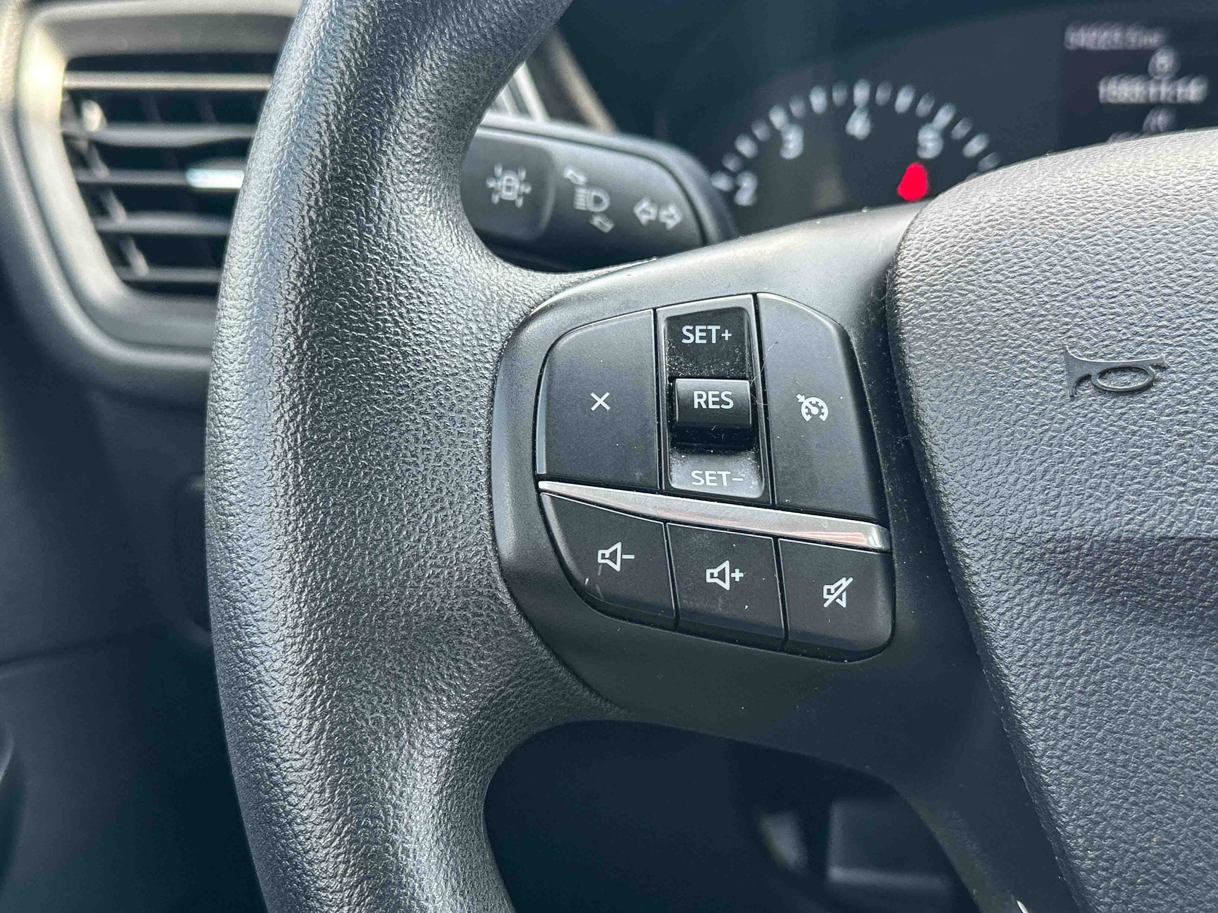 Used 2022 Ford Escape S FWD image 29