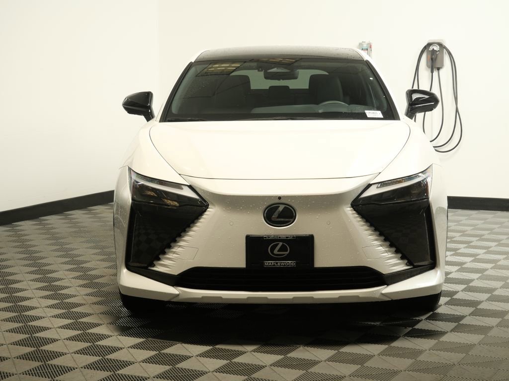 Used 2023 Lexus RZ 450e Premium w/ Technology Package image 2
