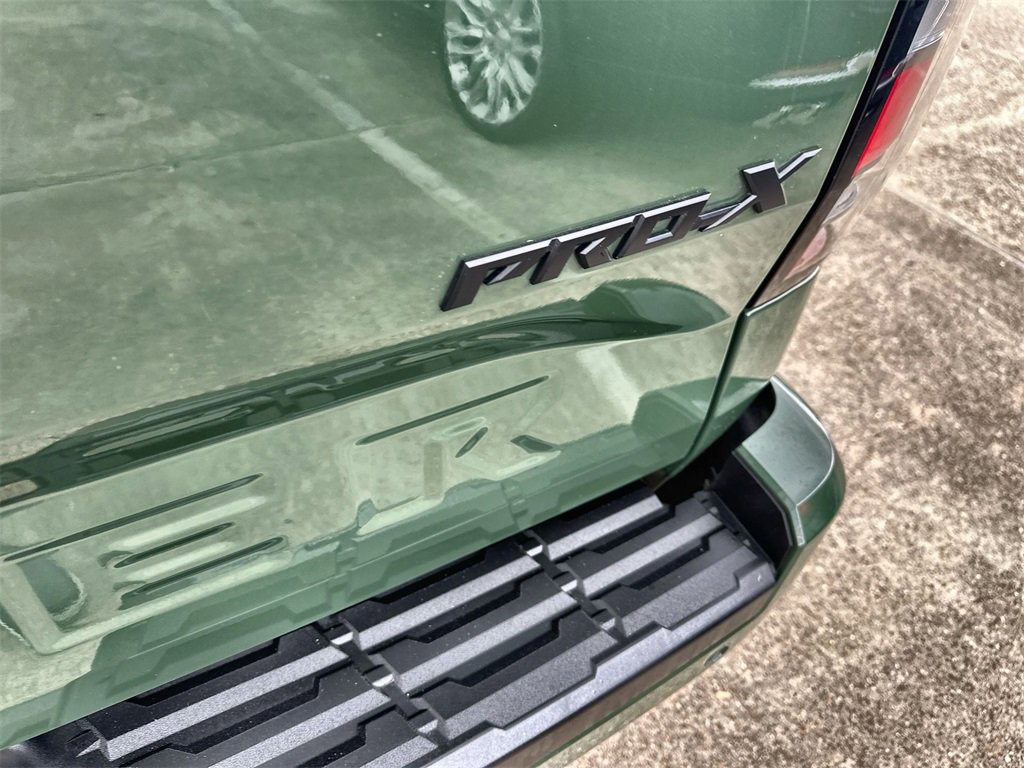 Used 2024 Nissan Frontier Pro-X w/ Pro Convenience Package image 14