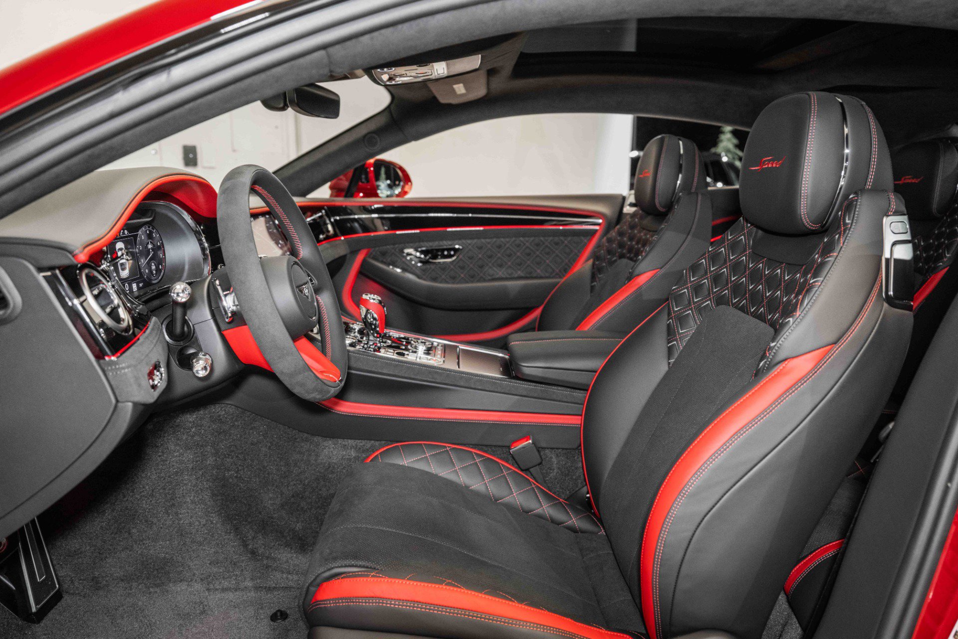 Used 2024 Bentley Continental GT Speed image 2