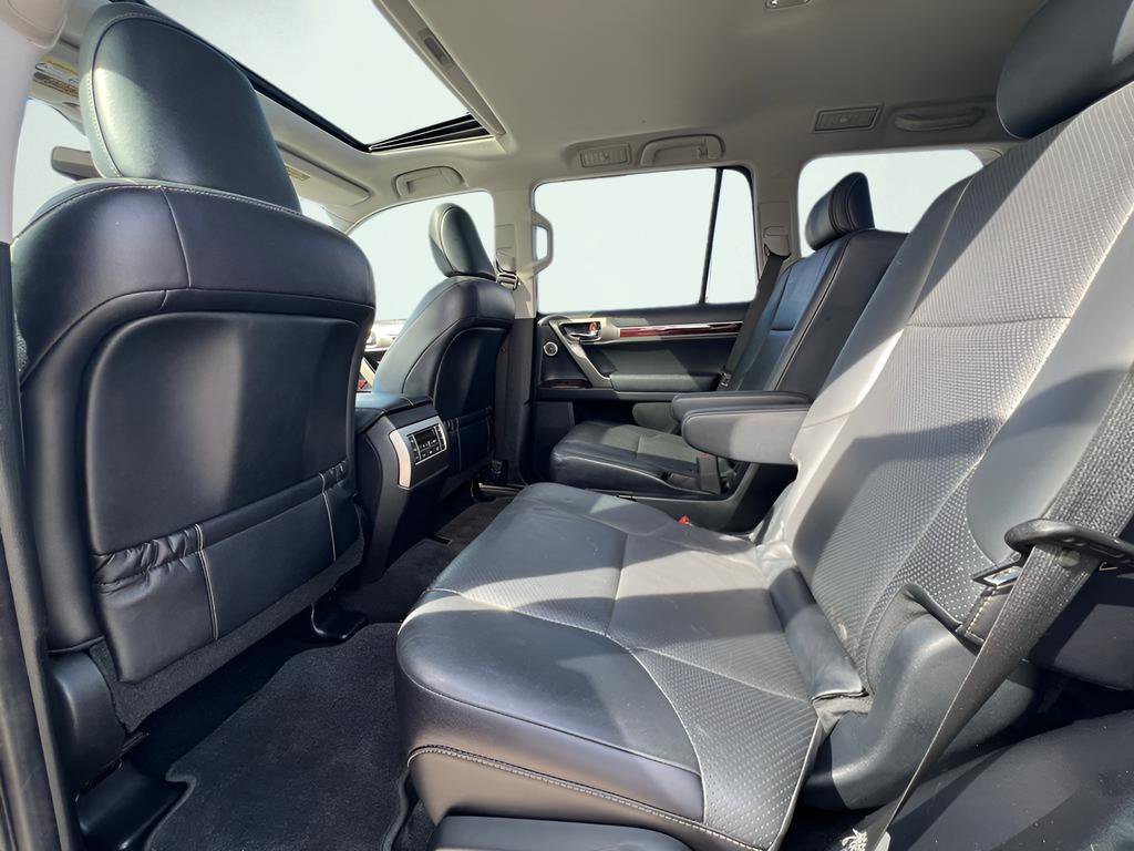 Used 2017 Lexus GX 460 Luxury image 17