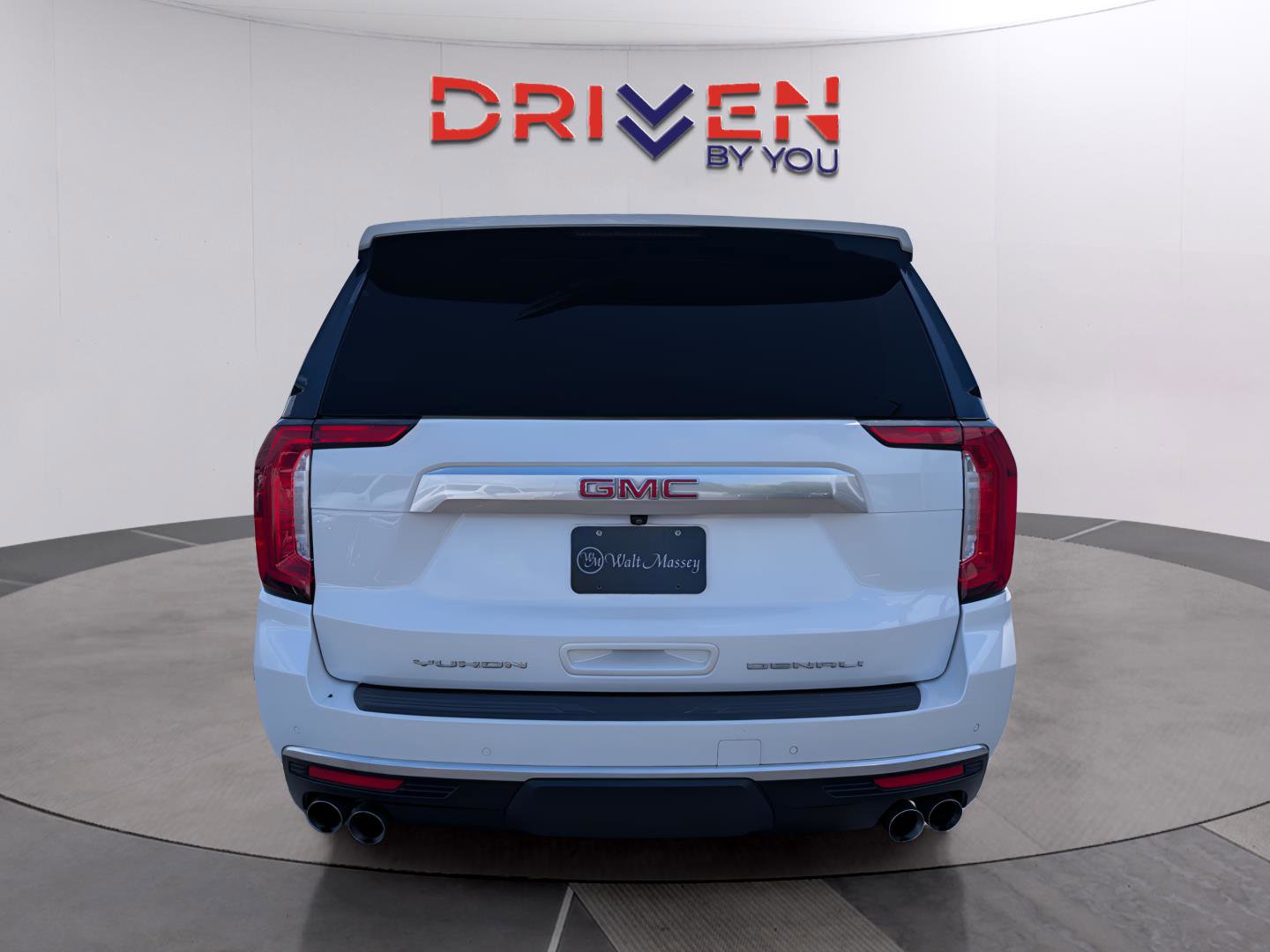 Used 2021 GMC Yukon Denali RWD image 4