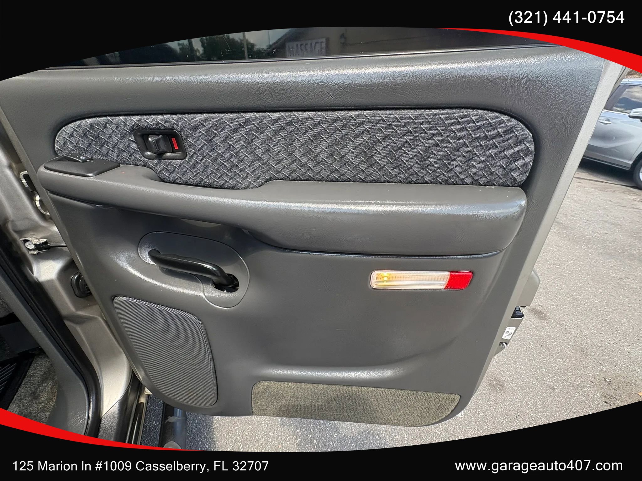 Used 2003 Chevrolet Avalanche 4x4 w/ Suspension Package, Off-Road image 25