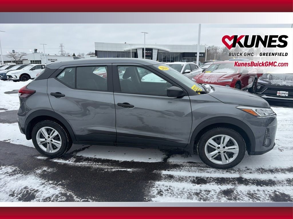 Used 2024 Nissan Kicks S image 4