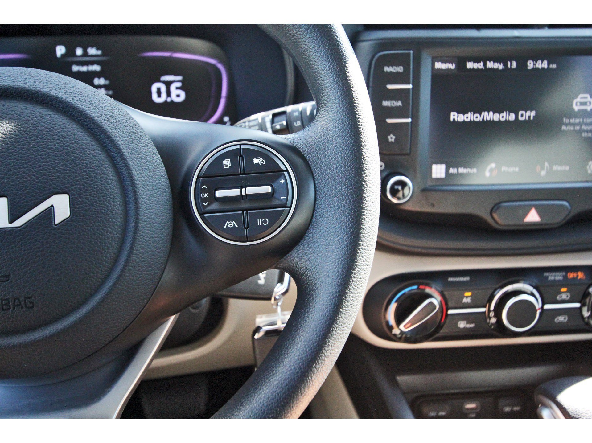 Certified 2024 Kia Soul LX w/ Option Group 015 FWD image 15