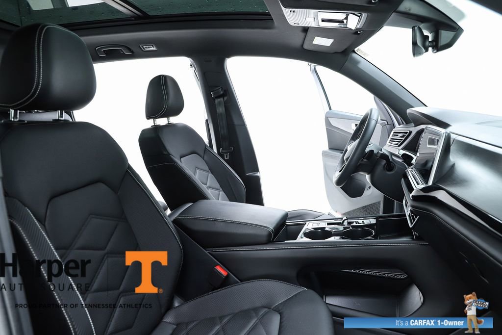 Used 2024 Volkswagen Atlas Cross Sport SE w/ Panoramic Sunroof Package image 36