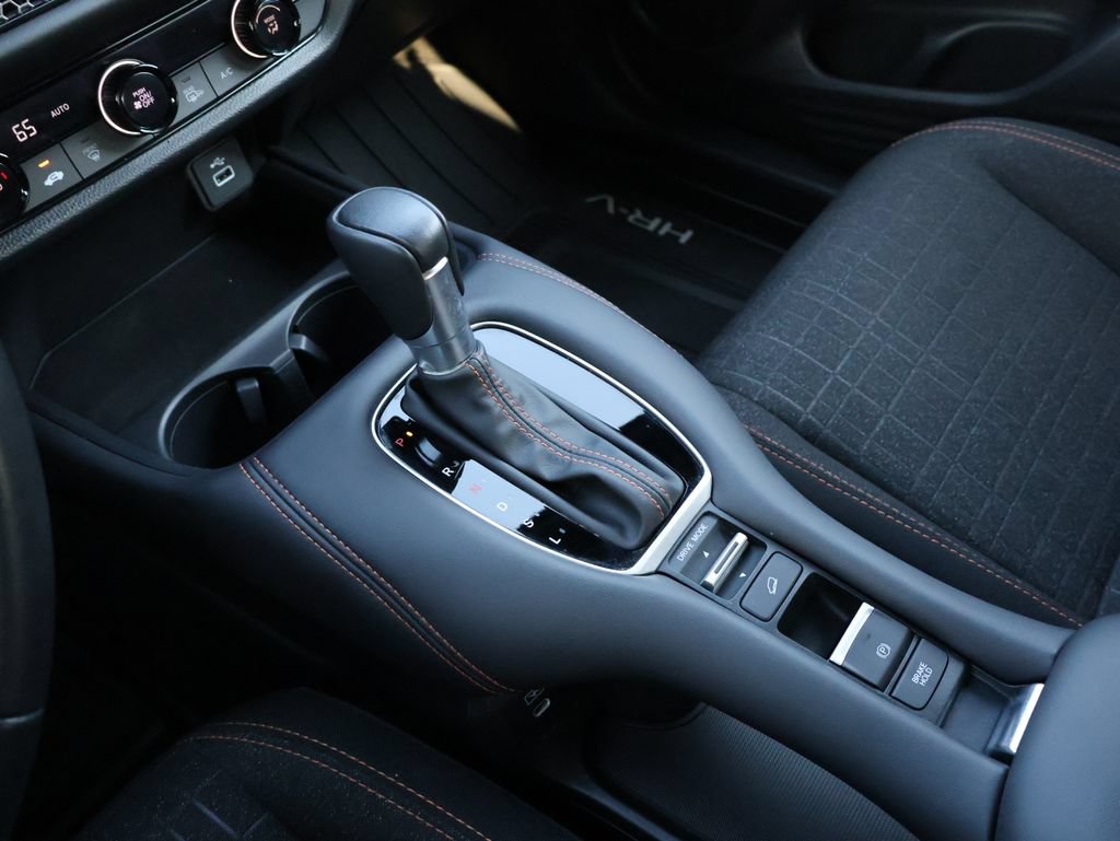 Certified 2025 Honda HR-V Sport image 23