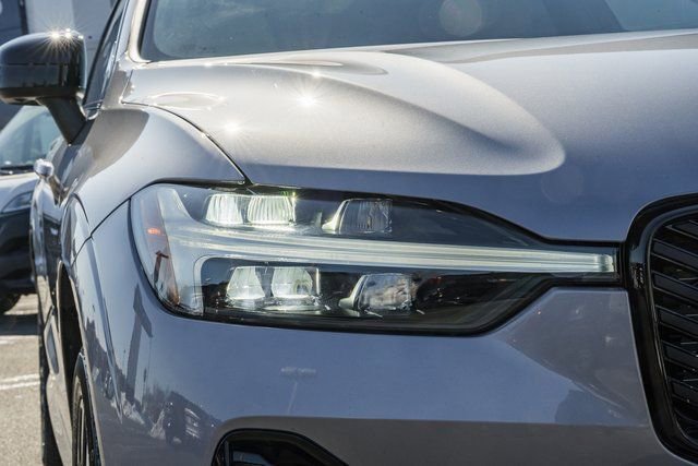 New 2026 Volvo XC60 T8 Plus image 13