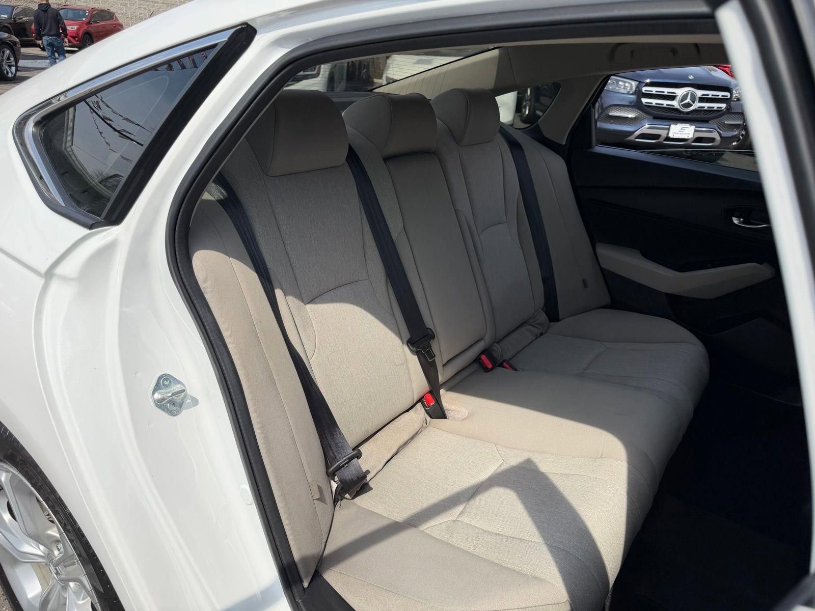 Used 2023 Honda Accord LX image 13