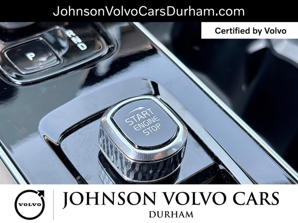 Certified 2025 Volvo XC90 B5 Core AWD/4WD image 23