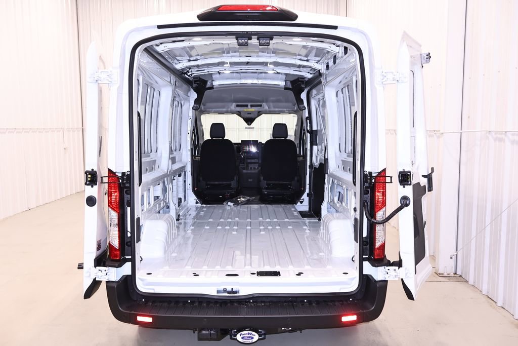 New 2026 Ford Transit 250 148 Medium Roof Extended AWD image 28