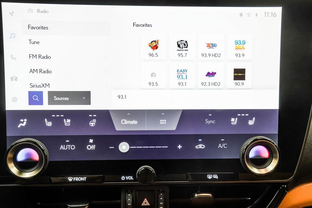 Used 2024 Lexus NX 350h AWD image 32