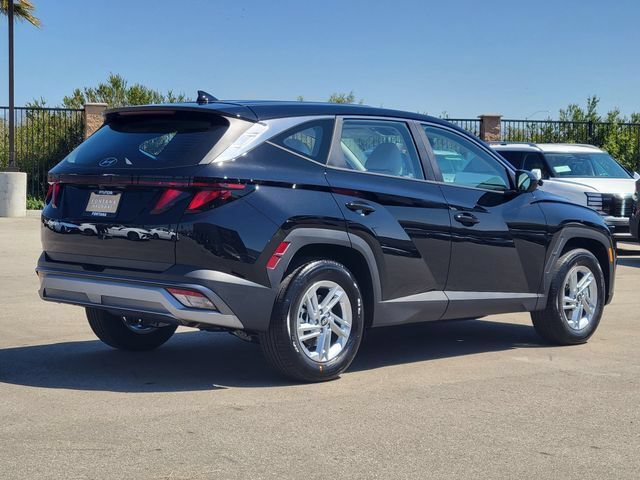 New 2026 Hyundai Tucson SE FWD image 3
