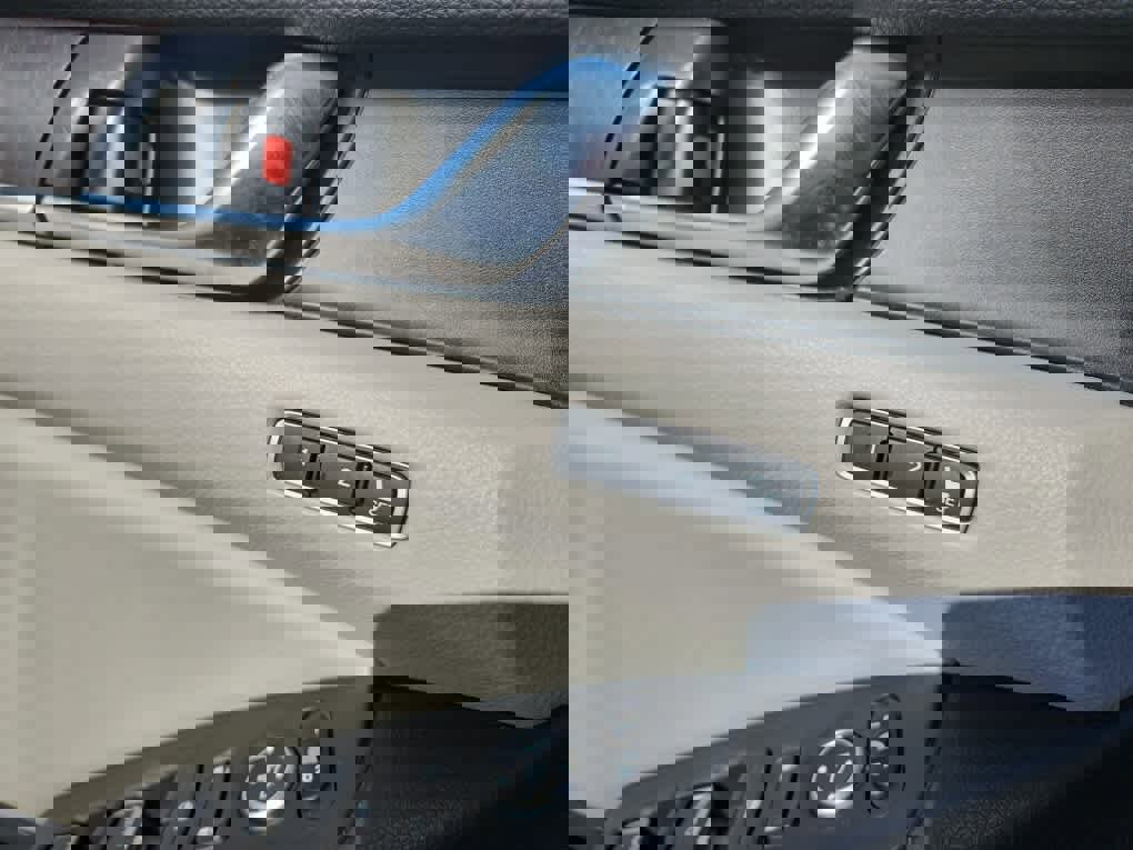 Used 2018 Honda Accord EX-L image 18