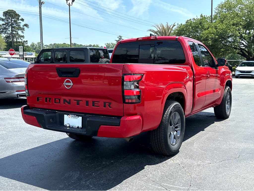 Used 2025 Nissan Frontier SV RWD image 25