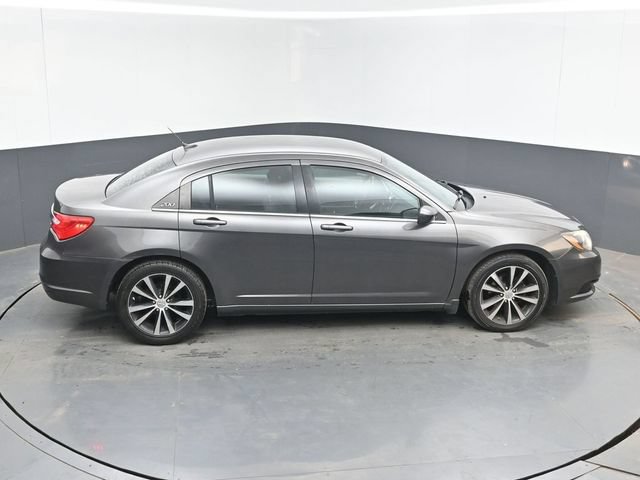 Used 2014 Chrysler 200 Touring w/ 200 S Group FWD image 37