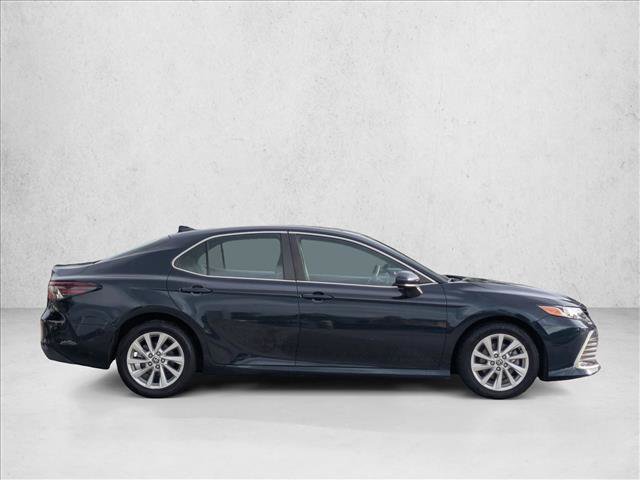 Used 2021 Toyota Camry LE FWD image 4