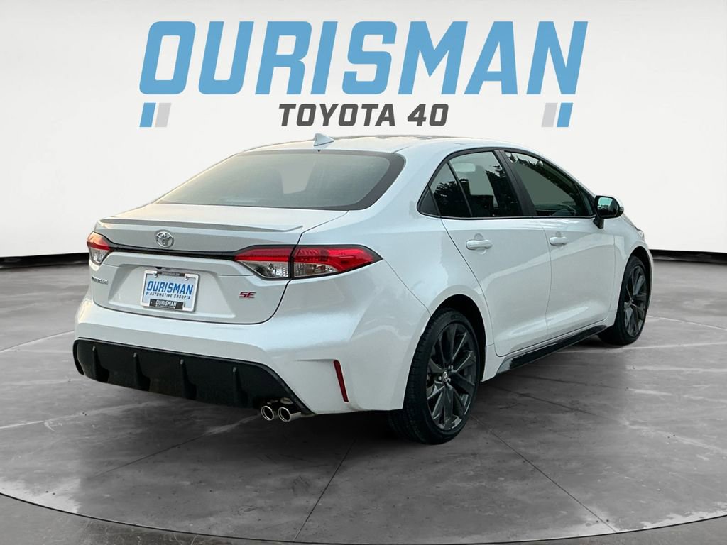 New 2026 Toyota Corolla SE image 7