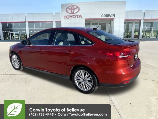 Used 2018 Ford Focus Titanium w/ Titanium Technology Package image 3