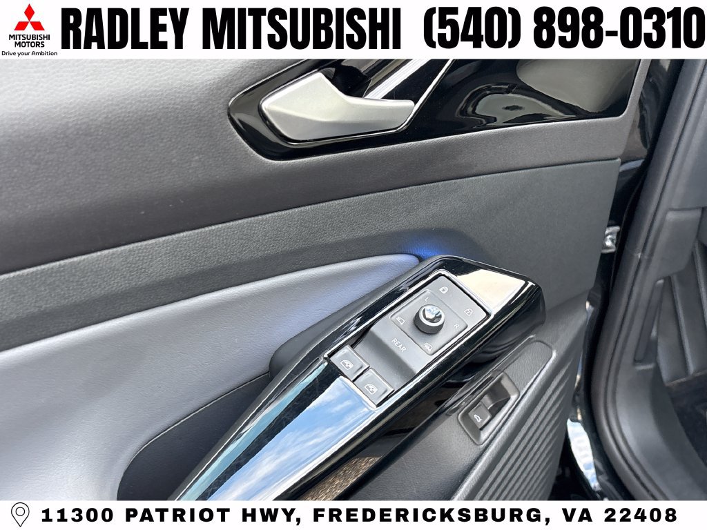 Used 2022 Volkswagen ID.4 Pro S w/ Gradient Package RWD image 5