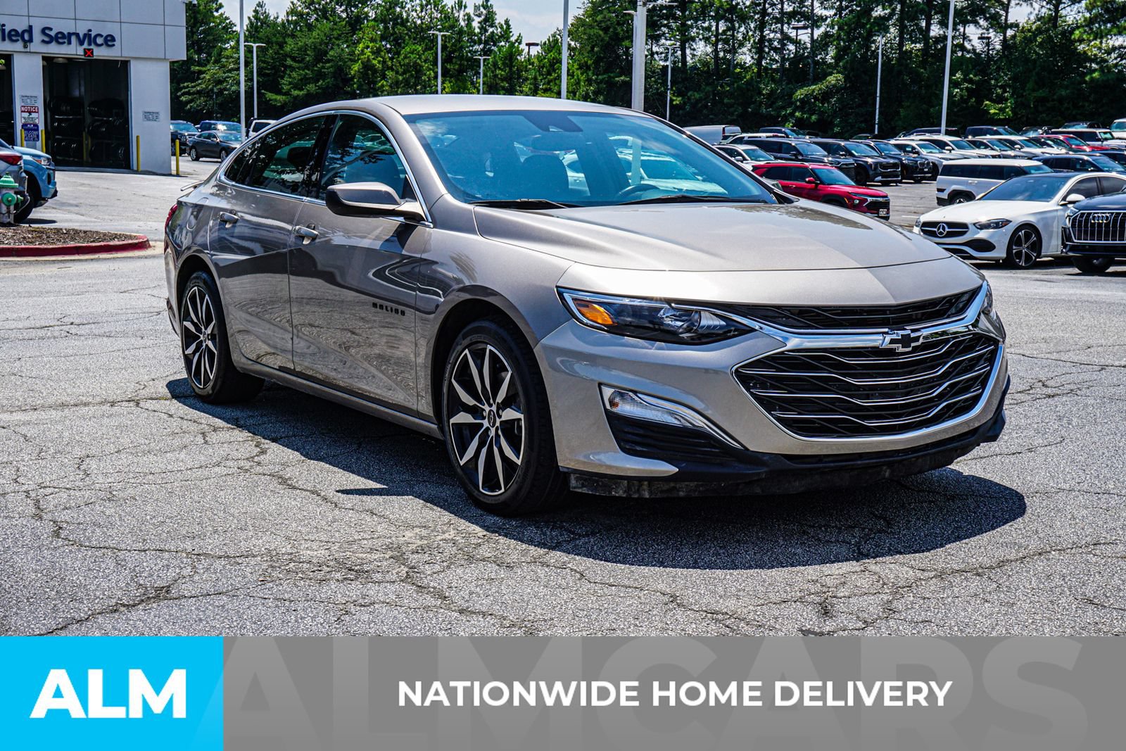 Used 2024 Chevrolet Malibu RS FWD image 5