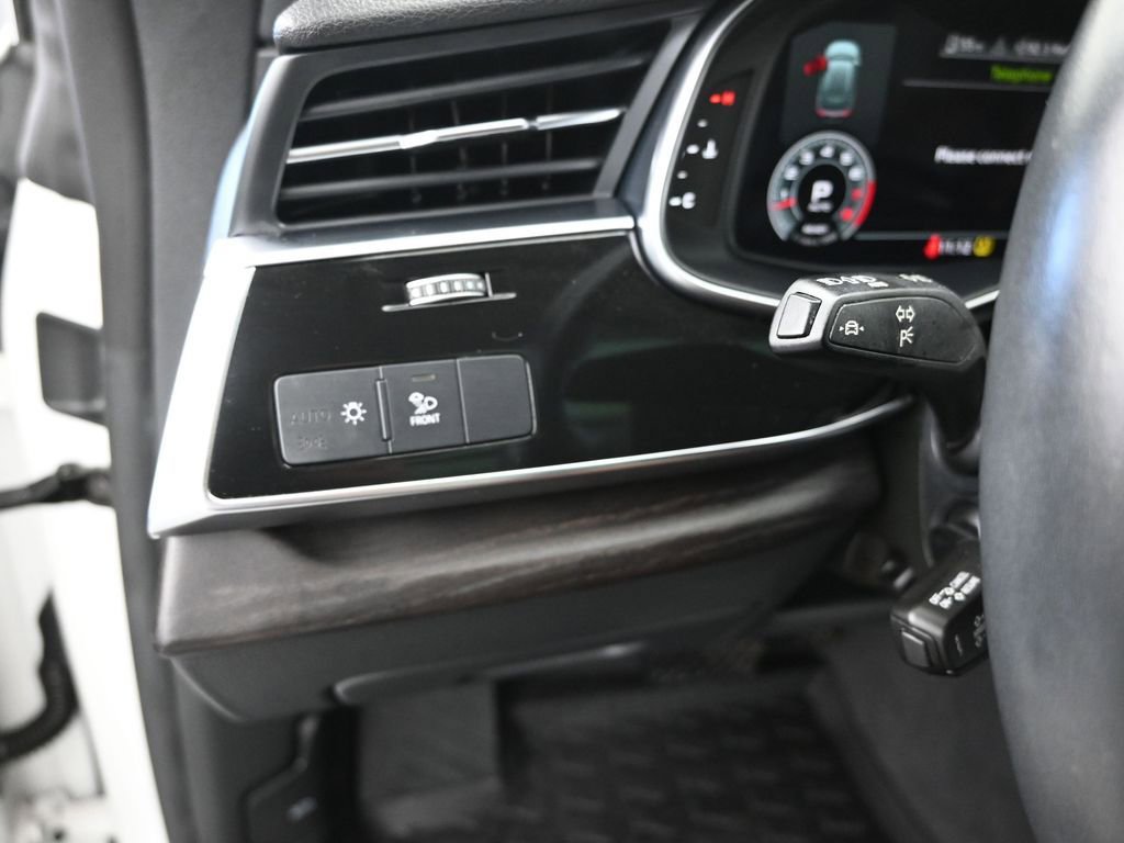 Used 2023 Audi Q8 Premium Plus image 15