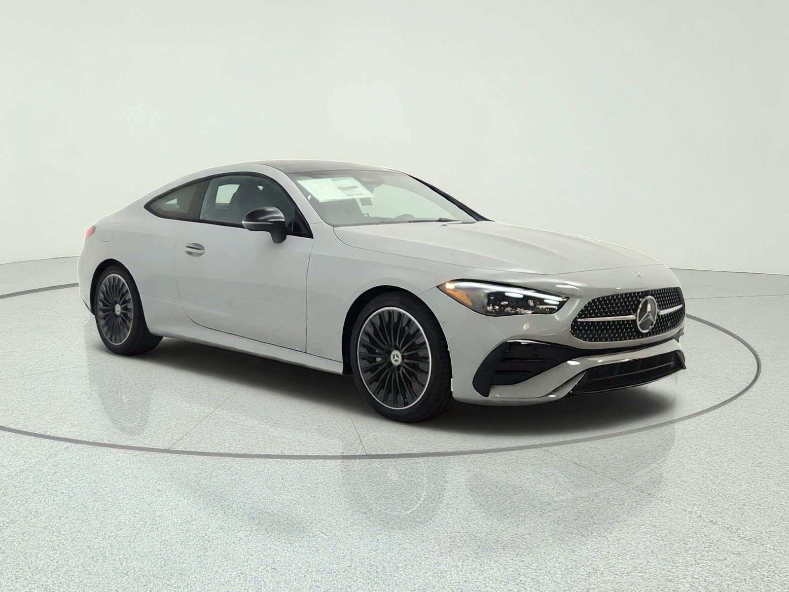 New 2027 Mercedes-Benz CLE 300 4MATIC Coupe image 3