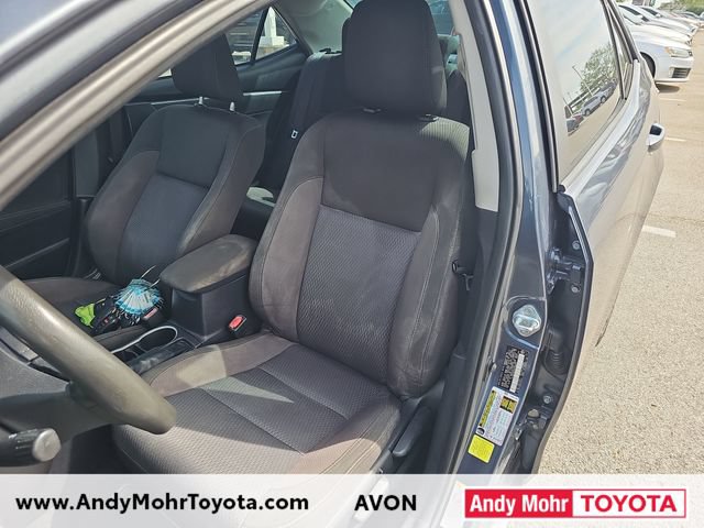 Used 2017 Toyota Corolla LE FWD image 10