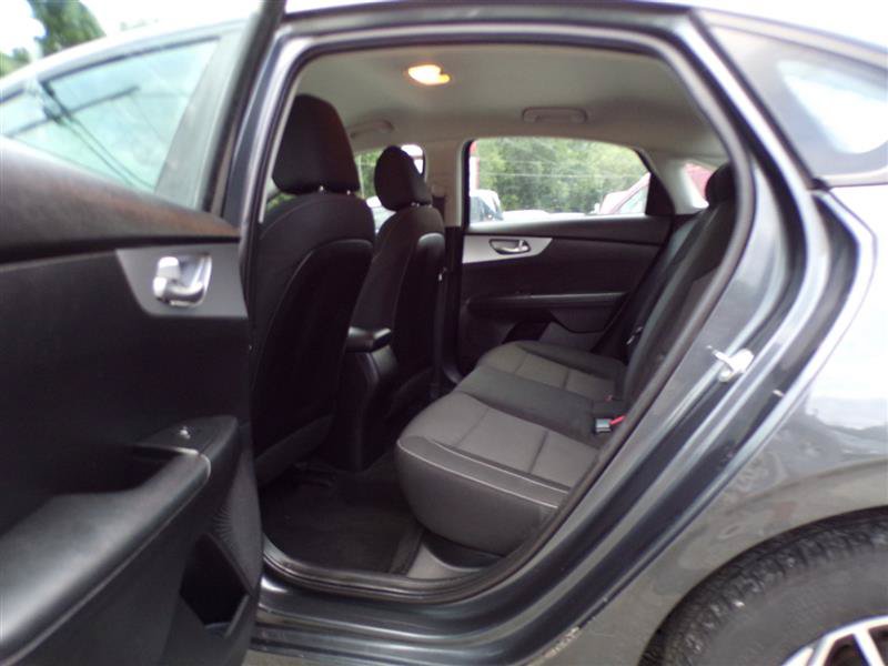Used 2023 Kia Forte LXS w/ LXS Technology Package FWD image 26