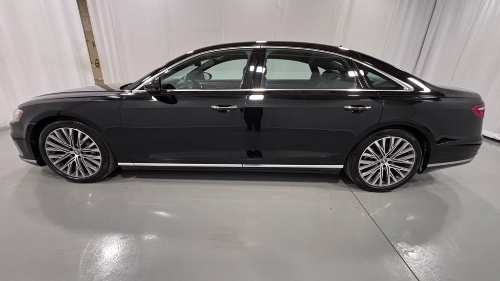 Used 2019 Audi A8 L 3.0T w/ Executive Package image 9
