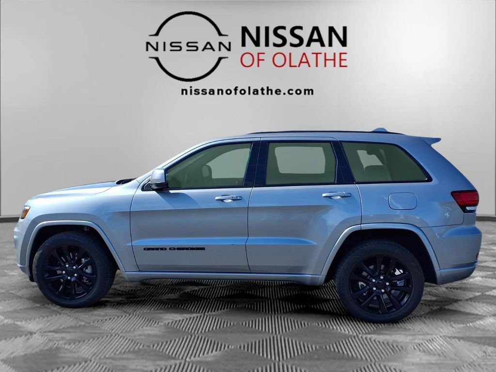 Used 2021 Jeep Grand Cherokee Laredo X image 20