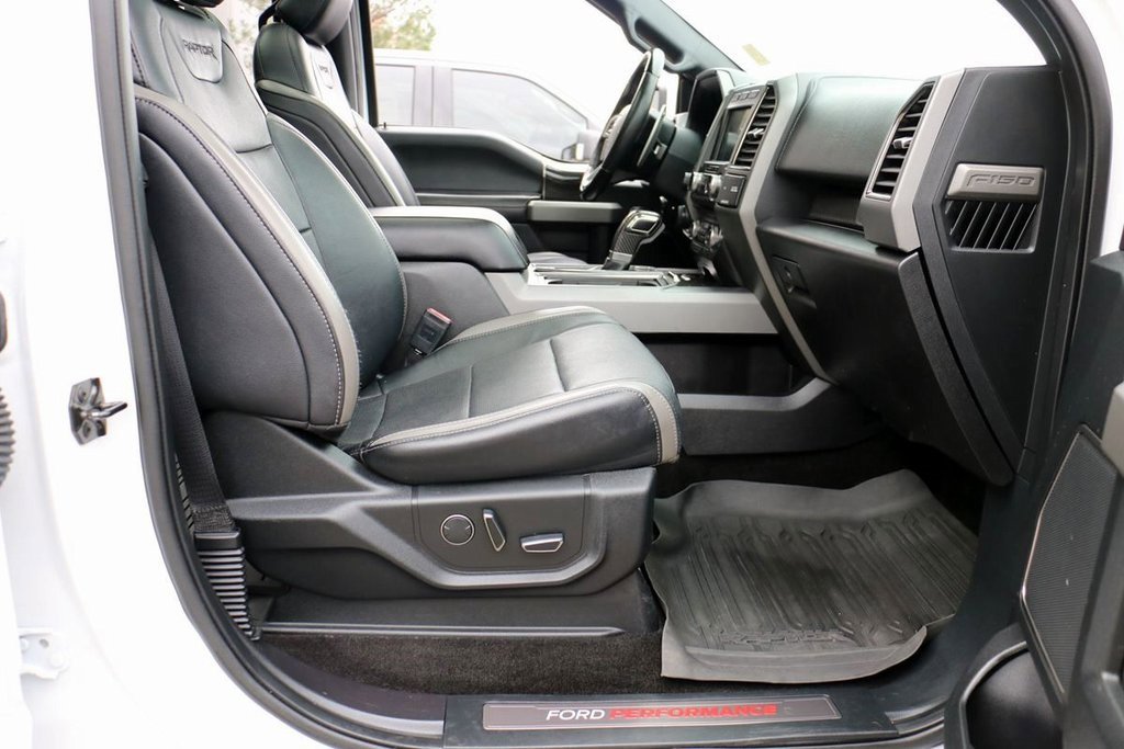 Used 2018 Ford F150 Raptor w/ Equipment Group 802A Luxury image 36