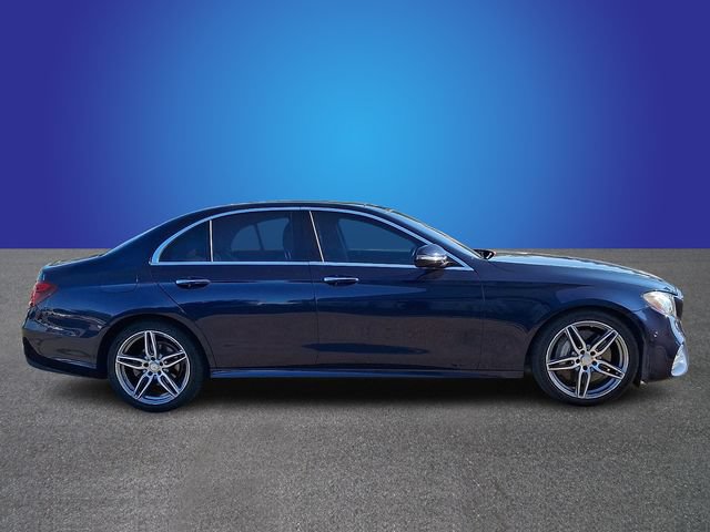 Used 2017 Mercedes-Benz E 300 image 3