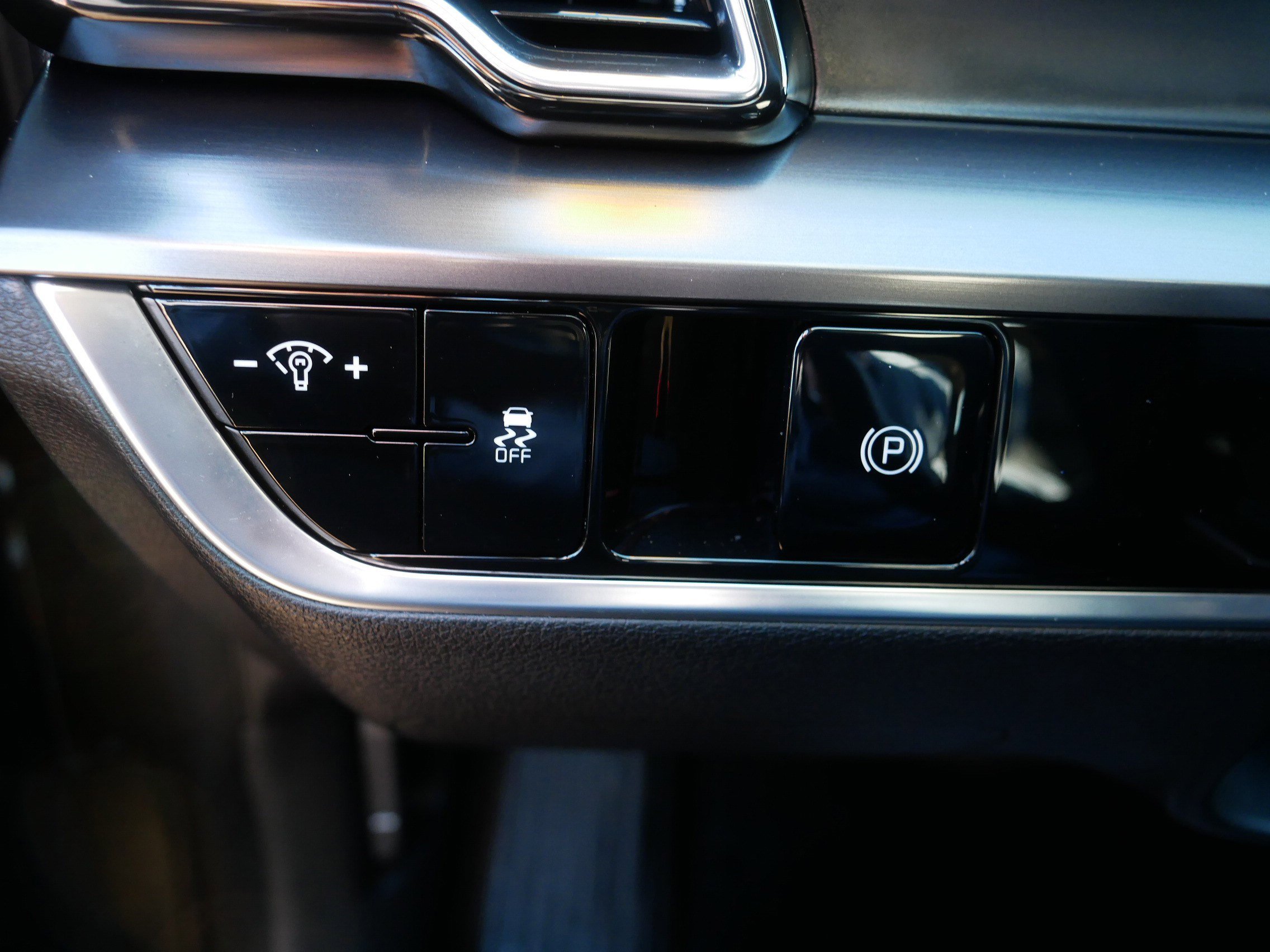 Certified 2024 Kia Sportage EX image 26