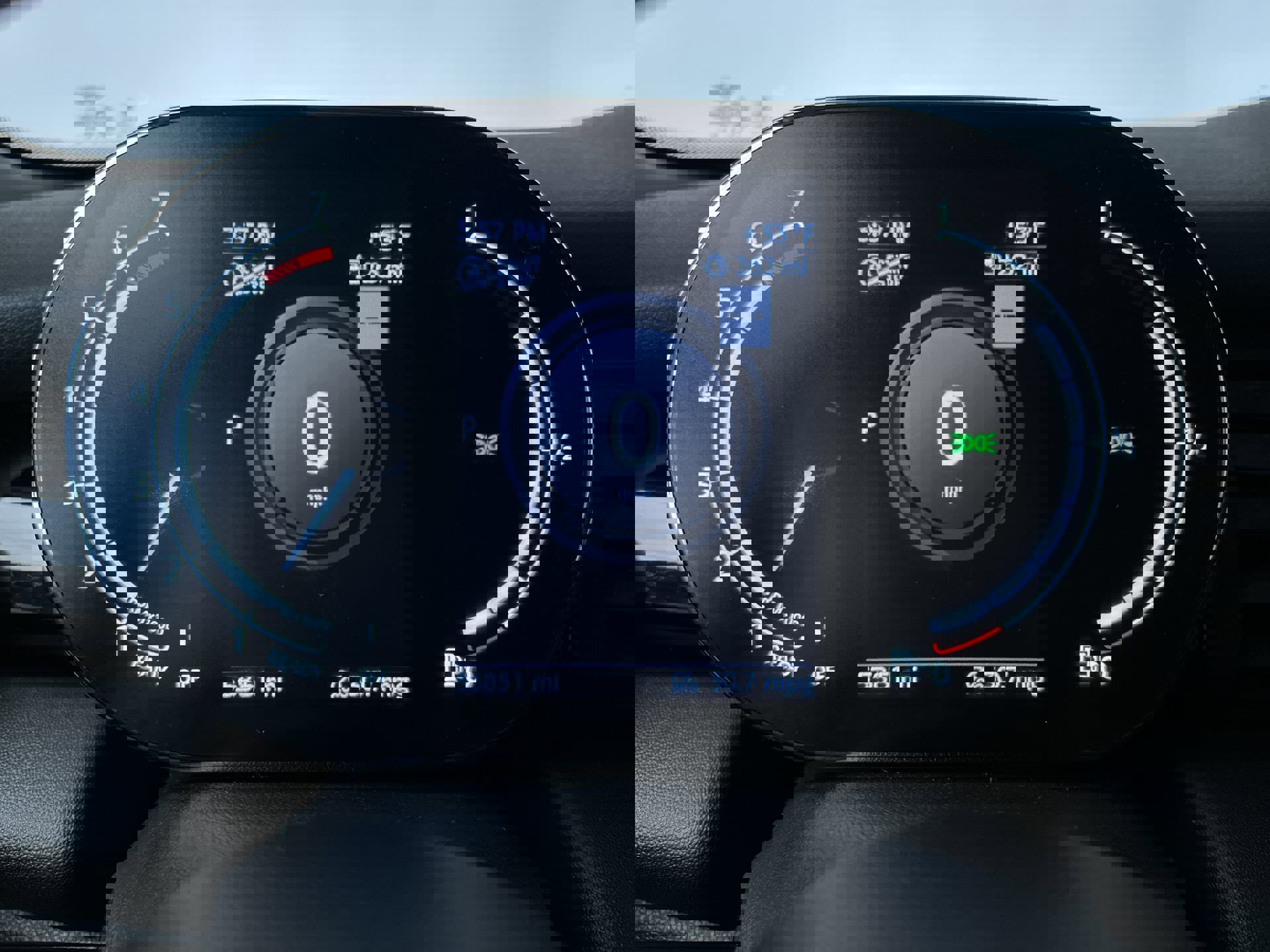 Used 2021 MINI Cooper 2-Door Hardtop FWD image 16