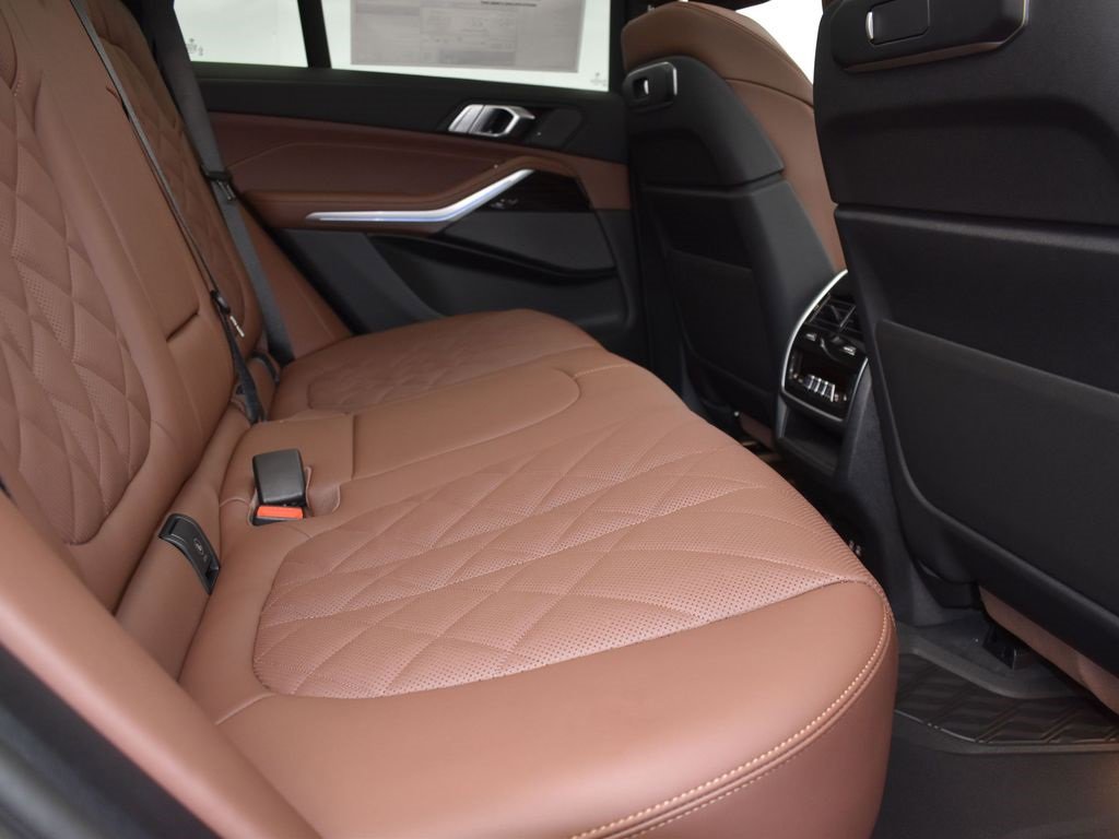 New 2026 BMW X5 xDrive50e image 22