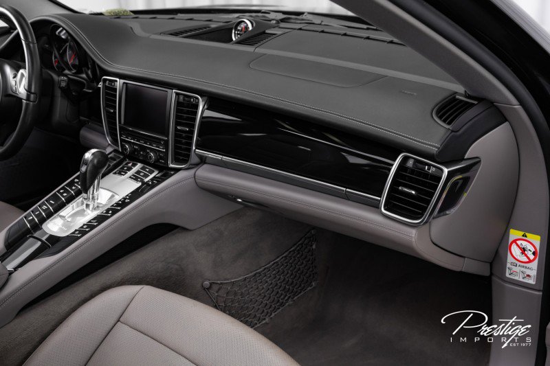 Used 2010 Porsche Panamera S image 41