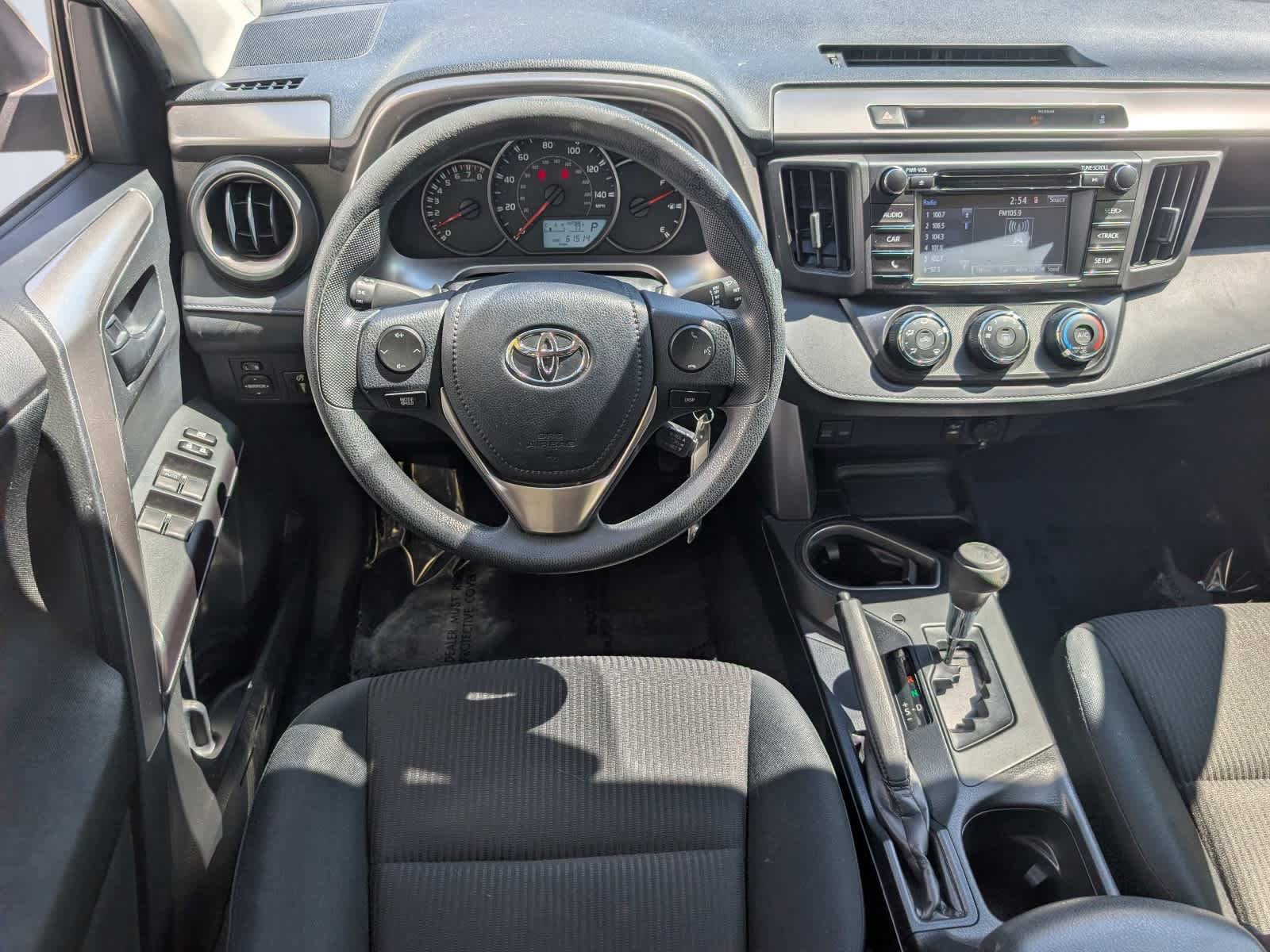 Used 2016 Toyota RAV4 LE AWD/4WD image 14